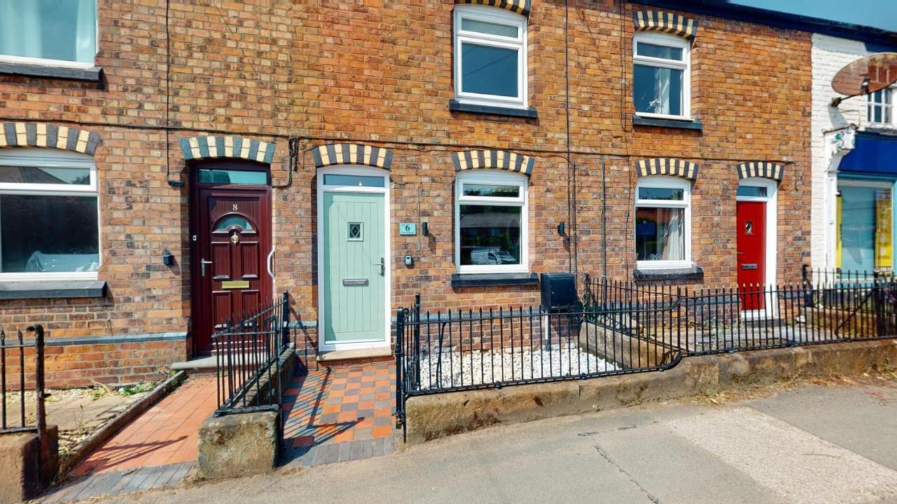 Modern 3-Bed House On Tarporley High Street Villa Dış mekan fotoğraf